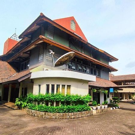 D'Arcici Hotel Plumpang Jakarta Exterior photo