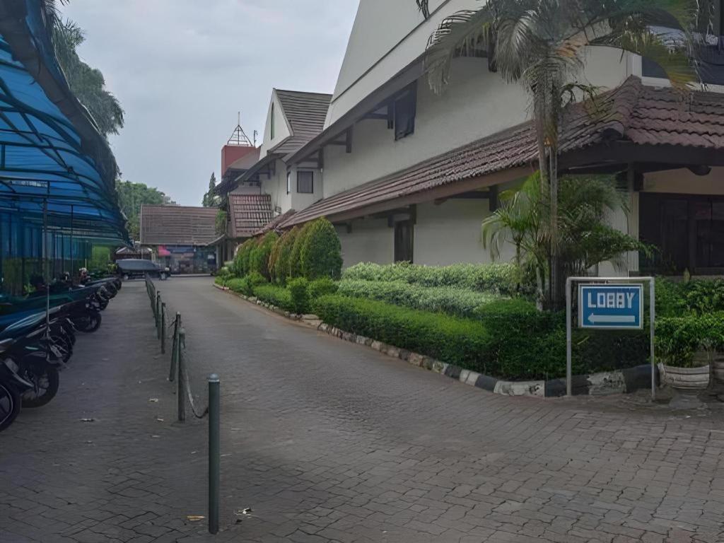 D'Arcici Hotel Plumpang Jakarta Exterior photo