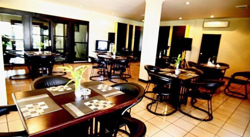 D'Arcici Hotel Plumpang Jakarta Exterior photo