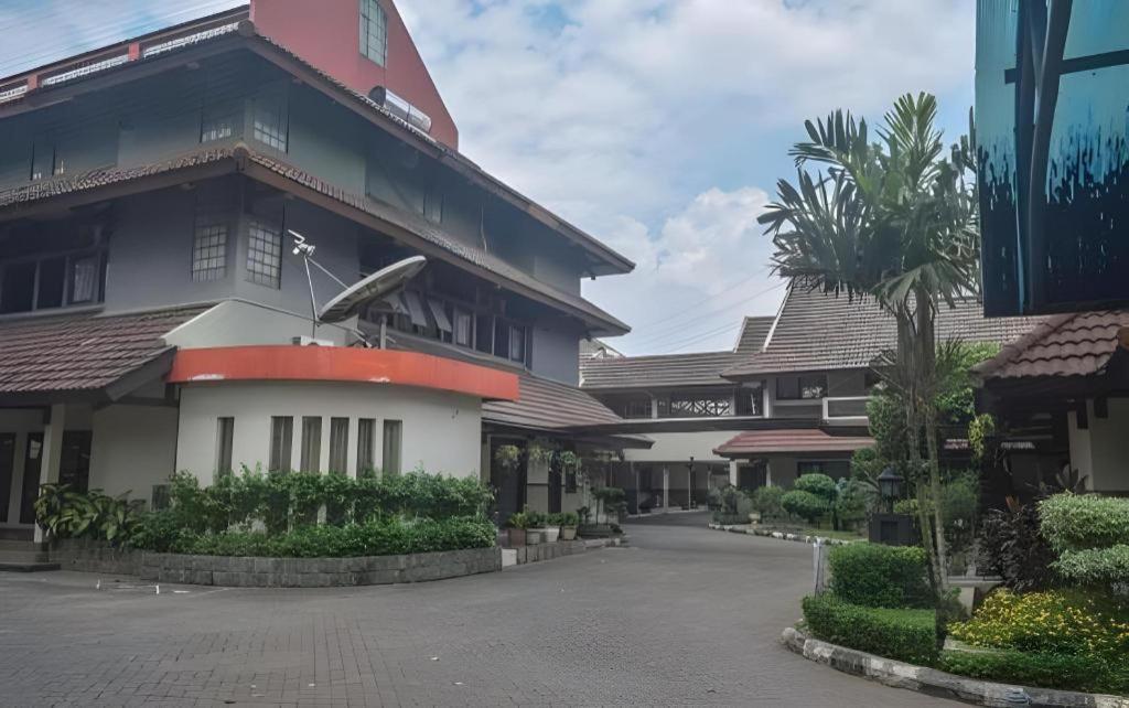 D'Arcici Hotel Plumpang Jakarta Exterior photo