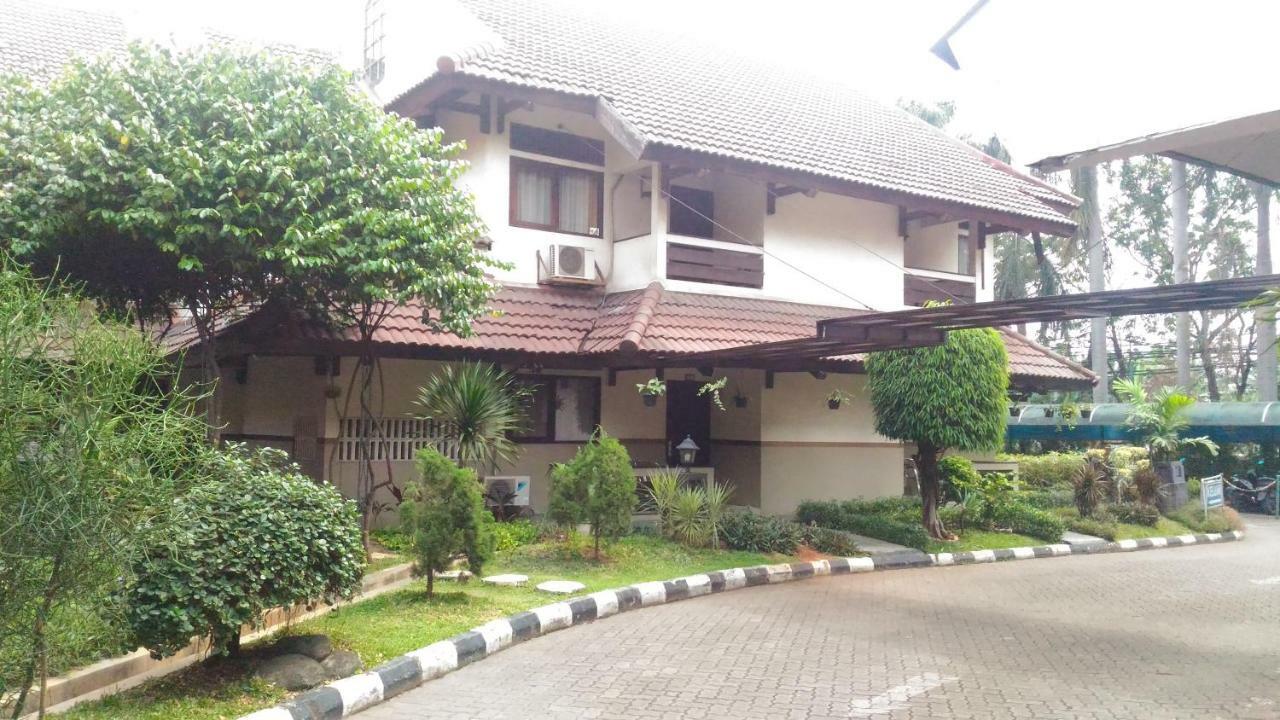 D'Arcici Hotel Plumpang Jakarta Exterior photo