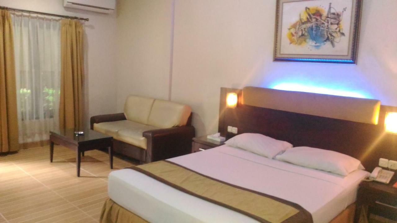 D'Arcici Hotel Plumpang Jakarta Exterior photo